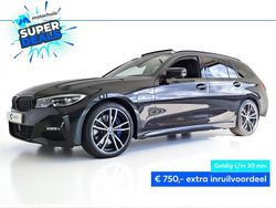 Zwart Gebruikt 2021 BMW 330e M Sport Stationwagen | € 31.990