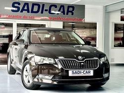 Bruin Gebruikt 2019 Skoda Superb Ambition Sedan | € 16.990 (Goede deal)