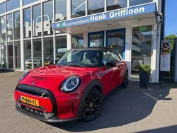 Rood Gebruikt 2022 Mini Cooper S Hatchback | € 19.950
