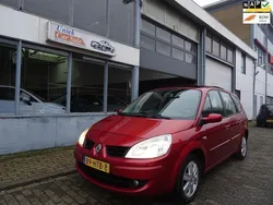 Rood Gebruikt 2009 Renault Grand Scénic III Business MPV | € 1.950 (Goede deal)
