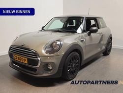 Grijs Gebruikt 2019 Mini ONE Hatchback | € 16.450 (Eerlijke prijs)