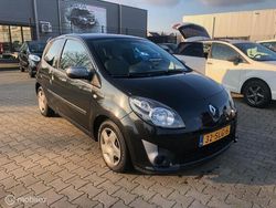 Zwart Gebruikt 2011 Renault Twingo Collection Hatchback | € 2.989 (Eerlijke prijs)
