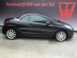 Zwart Gebruikt 2010 Peugeot 207 CC Cabriolet | € 4.290 (Eerlijke prijs)