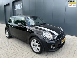 Zwart Gebruikt 2012 Mini ONE Chili Hatchback | € 3.999 (Goede deal)
