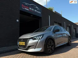 Grijs Gebruikt 2023 Peugeot 208 GT-line Hatchback | € 20.450 (Goede deal)