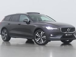 Grijs Gebruikt 2024 Volvo V60 CC Plus Stationwagen | € 55.400 (Iets duurder)