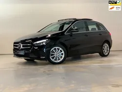 Zwart Gebruikt 2020 Mercedes B250 Business MPV | € 26.400 (Eerlijke prijs)