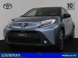 Grijs Gebruikt 2024 Toyota Aygo X Pulse SUV | € 22.950