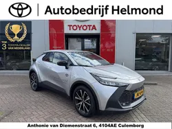 Grijs Nieuw 2025 Toyota C-HR SUV | € 38.799