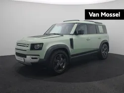Groen Gebruikt 2023 Land Rover Defender SUV | € 87.940 (Goede deal)