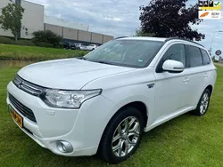 Wit Gebruikt 2014 Mitsubishi Outlander P-HEV Instyle SUV | € 6.750 (Eerlijke prijs)