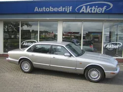 Grijs Gebruikt 1999 Jaguar XJ Executive Sedan | € 7.500