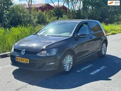 Zwart Gebruikt 2014 VW Golf VII Highline Hatchback | € 7.999 (Goede deal)