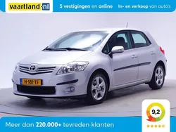 Grijs Gebruikt 2011 Toyota Auris Hatchback | € 9.945 (Iets duurder)