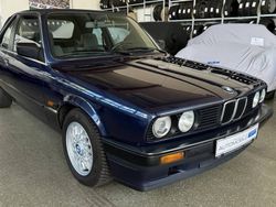 Blauwlazurblau metallic Gebruikt 1990 BMW 316 Cabriolet | € 16.900