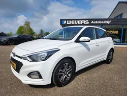 Wit Gebruikt 2020 Hyundai i20 Comfort Hatchback | € 13.900 (Eerlijke prijs)