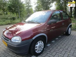 Rood Gebruikt 1995 Opel Corsa Swing Hatchback | € 1.450