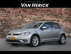 Grijs Gebruikt 2019 VW Golf VII Highline Hatchback | € 15.445 (Eerlijke prijs)