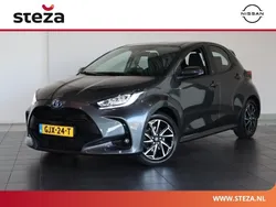 Grijs Gebruikt 2022 Toyota Yaris Business Edition Hatchback | € 19.949 (Eerlijke prijs)