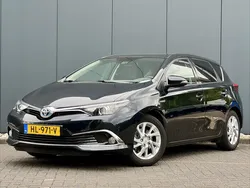 Gebruikt 2015 Toyota Auris Hybrid Executive | € 14.995 (Iets duurder)