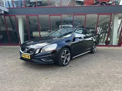 Zwart Gebruikt 2011 Volvo S60 R-Design Sedan | € 8.950 (Eerlijke prijs)