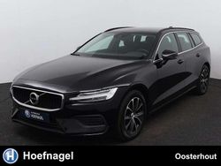 Zwart Gebruikt 2021 Volvo V60 Momentum Stationwagen | € 27.950 (Super prijs)