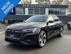 Zwart Gebruikt 2023 Audi Q8 e-tron S-Line SUV | € 58.889 (Super prijs)
