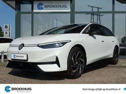 Wit, metallic lak Gebruikt 2025 VW ID.7 Pro Sedan | € 48.900 (Eerlijke prijs)