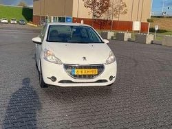 Gebruikt 2013 Peugeot 208 Active Hatchback | € 3.000 (Goede deal)