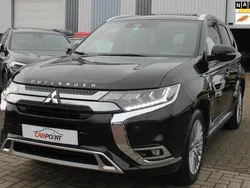 Zwart Gebruikt 2019 Mitsubishi Outlander Edition SUV | € 23.700