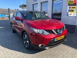 Rood Gebruikt 2017 Nissan Qashqai 360º SUV | € 12.600 (Eerlijke prijs)