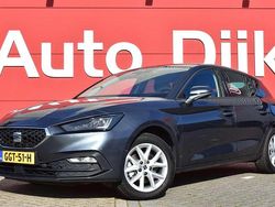 Grijs Gebruikt 2022 Seat Leon Style Hatchback | € 21.900 (Eerlijke prijs)