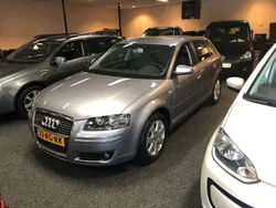Grijs Gebruikt 2005 Audi A3 Ambiente Hatchback | € 3.600 (Eerlijke prijs)