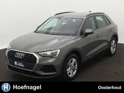 Grijs, metallic lak Gebruikt 2019 Audi Q3 Proline SUV | € 27.900 (Goede deal)
