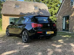 Zwart Gebruikt 2015 BMW 116 Sport Line Hatchback | € 11.995 (Iets duurder)