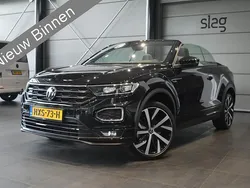 Zwart Gebruikt 2021 VW T-Roc Cabriolet Style Cabriolet | € 32.900 (Eerlijke prijs)