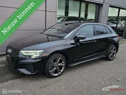 Zwart Gebruikt 2021 Audi A3 Sportback Black Edition Hatchback | € 29.995 (Duur)