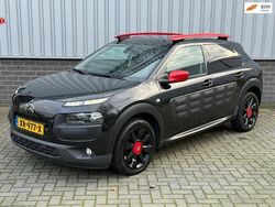 Zwart Gebruikt 2015 Citroën C4 Cactus PureTech Hatchback | € 8.749 (Goede deal)