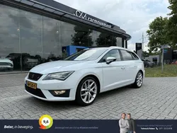 Wit Gebruikt 2015 Seat Leon ST FR Stationwagen | € 13.445
