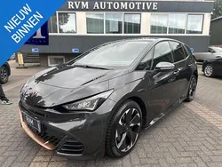 Grijs Gebruikt 2023 Cupra Born Hatchback | € 27.440 (Eerlijke prijs)