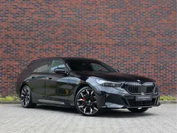 Zwart Gebruikt 2025 BMW 550e Comfort Edition Stationwagen | € 102.950 (Goede deal)
