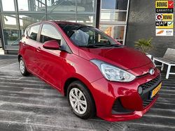 Rood Gebruikt 2018 Hyundai i10 Comfort Hatchback | € 8.350 (Eerlijke prijs)