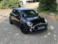 Zwart Gebruikt 2020 Mini Cooper Hatchback | € 14.750 (Goede deal)