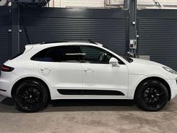 Wit Gebruikt 2015 Porsche Macan SUV | € 30.795 (Eerlijke prijs)