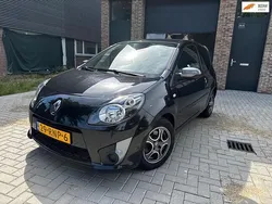 Zwart Gebruikt 2011 Renault Twingo Collection Hatchback | € 3.250 (Eerlijke prijs)