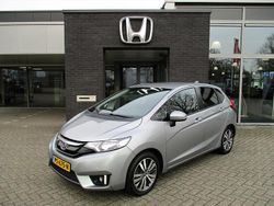 Grijs (metallic) Gebruikt 2015 Honda Jazz Elegance Hatchback | € 12.450 (Iets duurder)