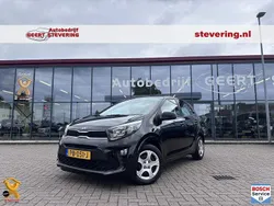 Zwart Gebruikt 2017 Kia Picanto Hatchback | € 8.745 (Goede deal)