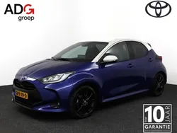 Blauw Gebruikt 2022 Toyota Yaris Hybrid Executive Hatchback | € 24.400 (Eerlijke prijs)