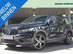 Zwart Gebruikt 2021 Volvo XC40 R-Design SUV | € 29.995 (Eerlijke prijs)