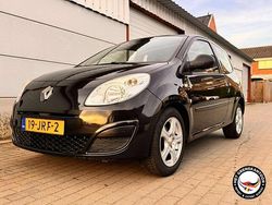 Zwart (metallic) Gebruikt 2009 Renault Twingo Authentique Hatchback | € 1.499 (Eerlijke prijs)